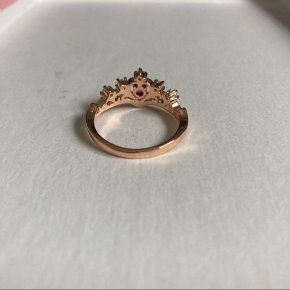 Size 8.5 Pink Sapphire Rose Gold Princess Crown Ring - Picture 5 of 7